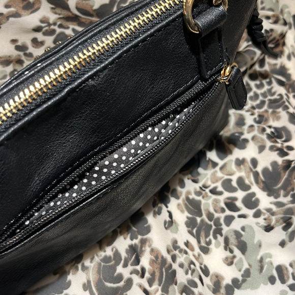 NWT LIKE DREAMS BLACK VEGAN PURSE - Picture 5 of 15